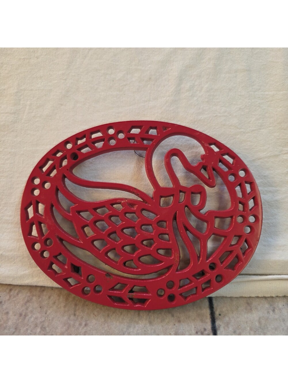 Vintage Red Goose Cast Metal Trivet Rubber Footed Made In Taiwan Kitchen Decor